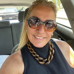 Meet your Posher, Andréia